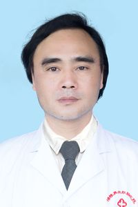 彭杰 针灸科主任
执业医师